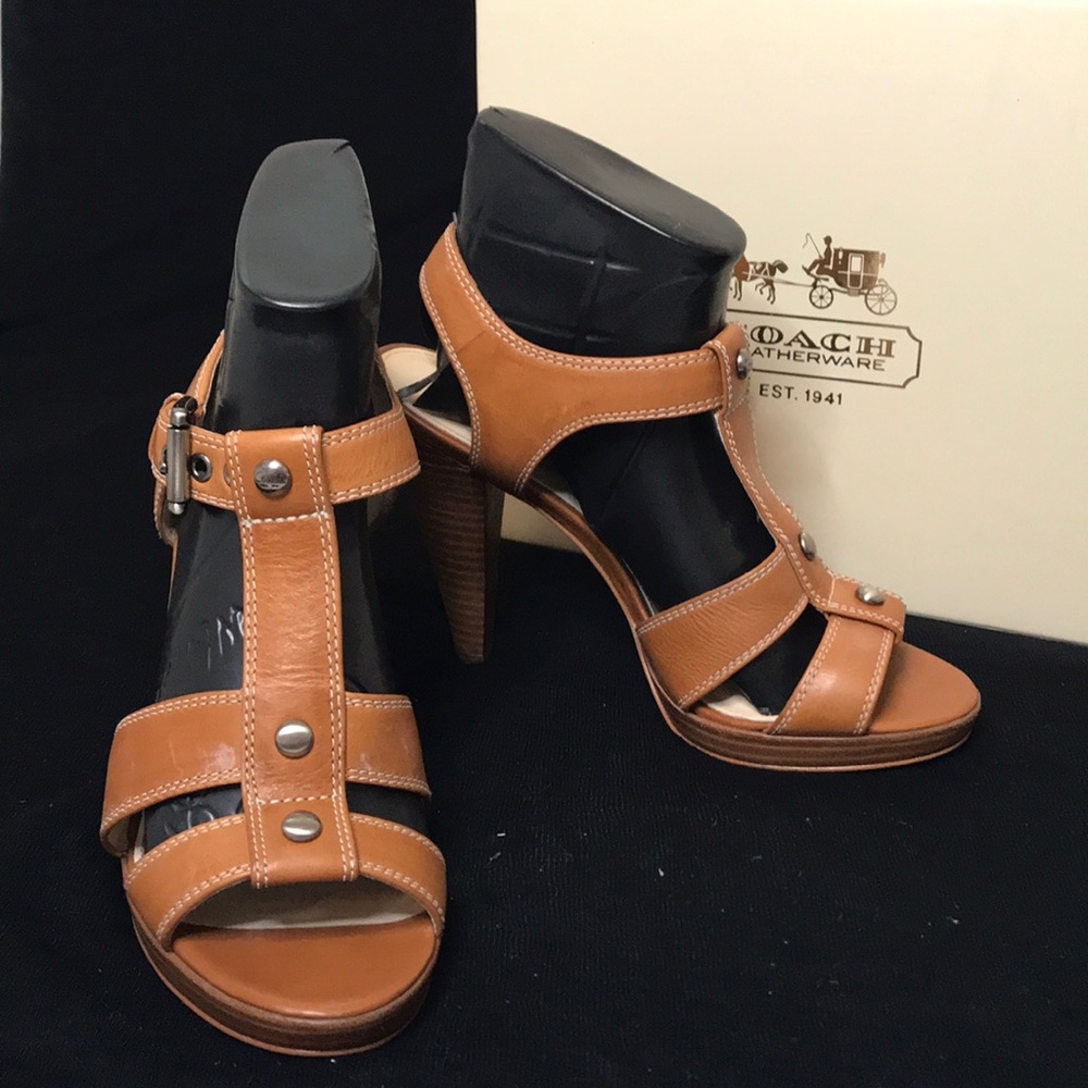 Coach ginger vegan leather whiskey heels size 7.5